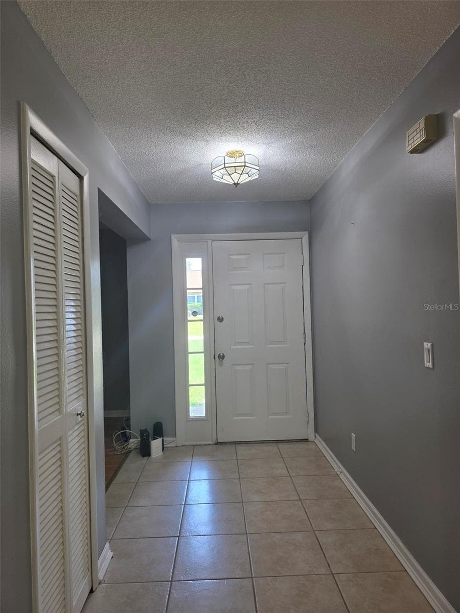 2473 Beck Circle photo 05