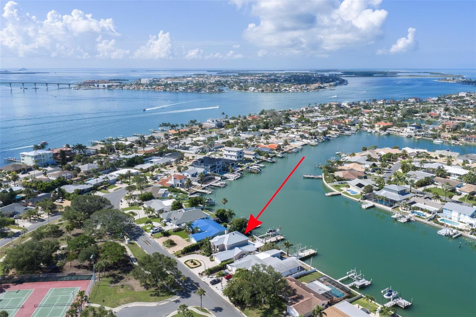 311 S Isle Drive photo 07