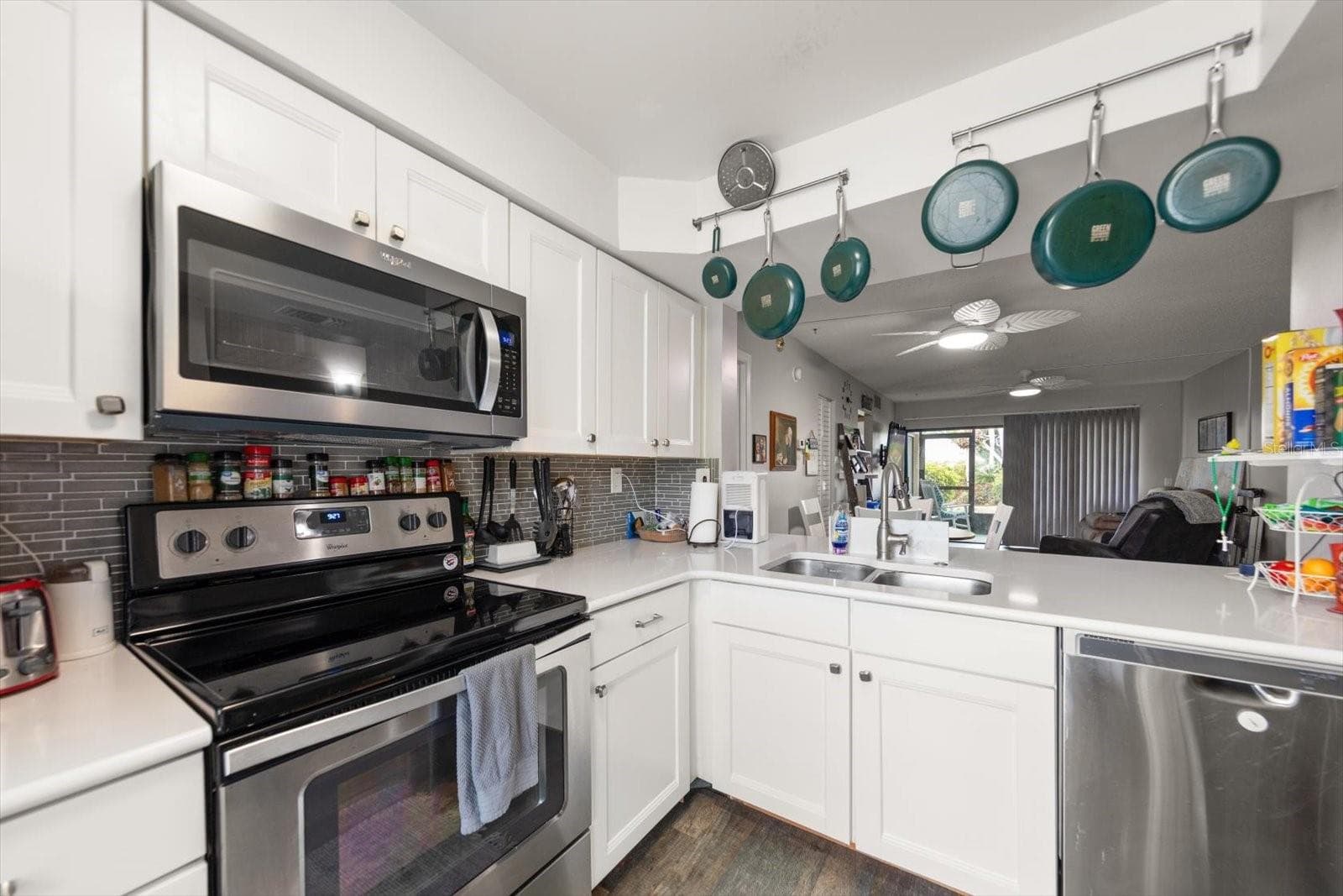 6219 Palma Del Mar Boulevard S 102 photo 06