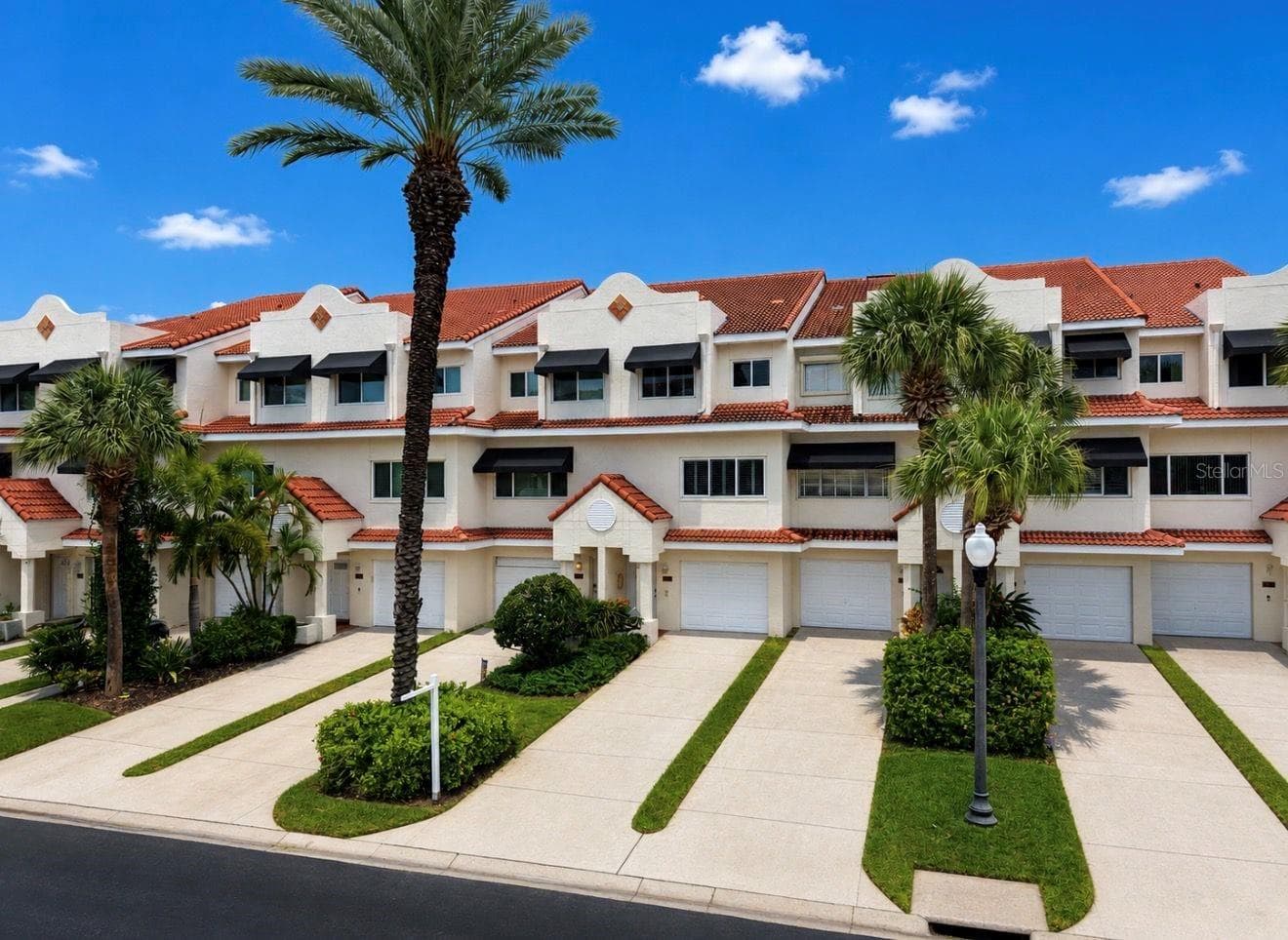 4629 Mirabella Court photo 02