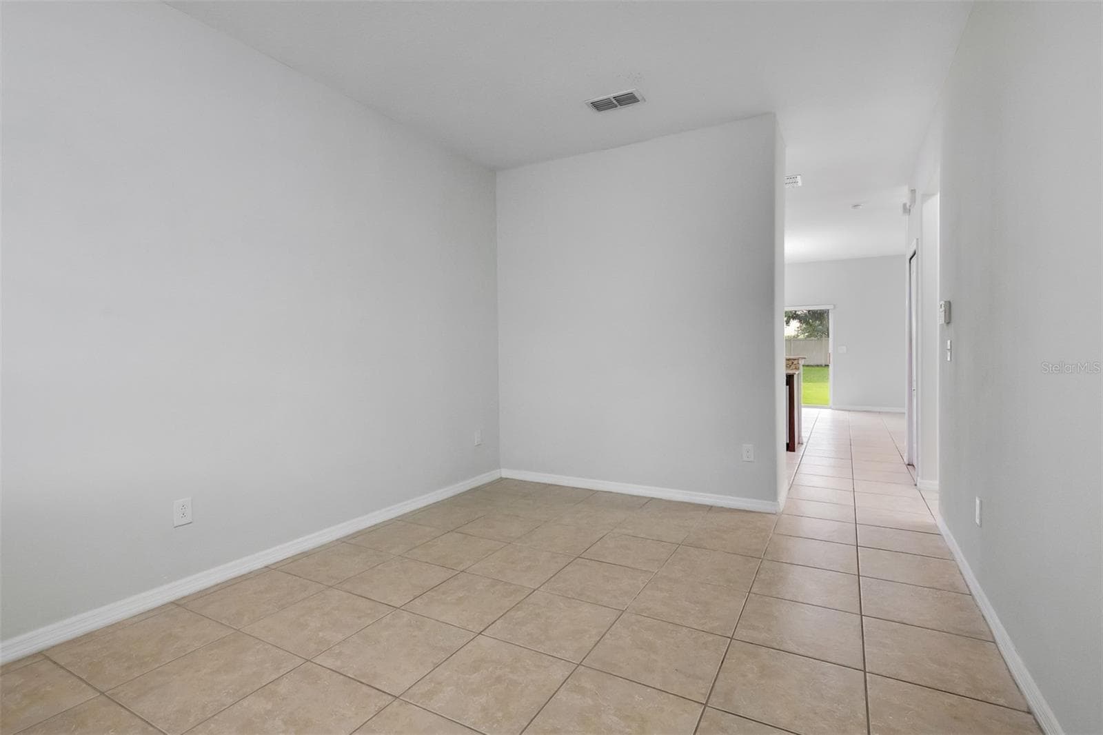 10975 Savannah Landing Circle photo 06