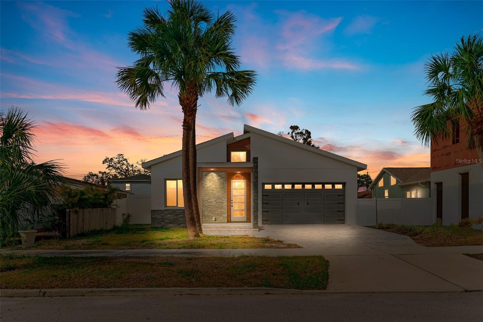 4907 15th Avenue N photo 02