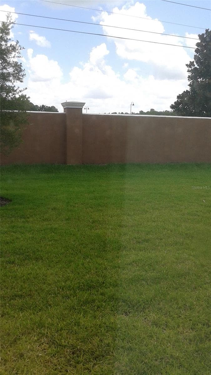 10725 Savannah Landing Circle photo 05