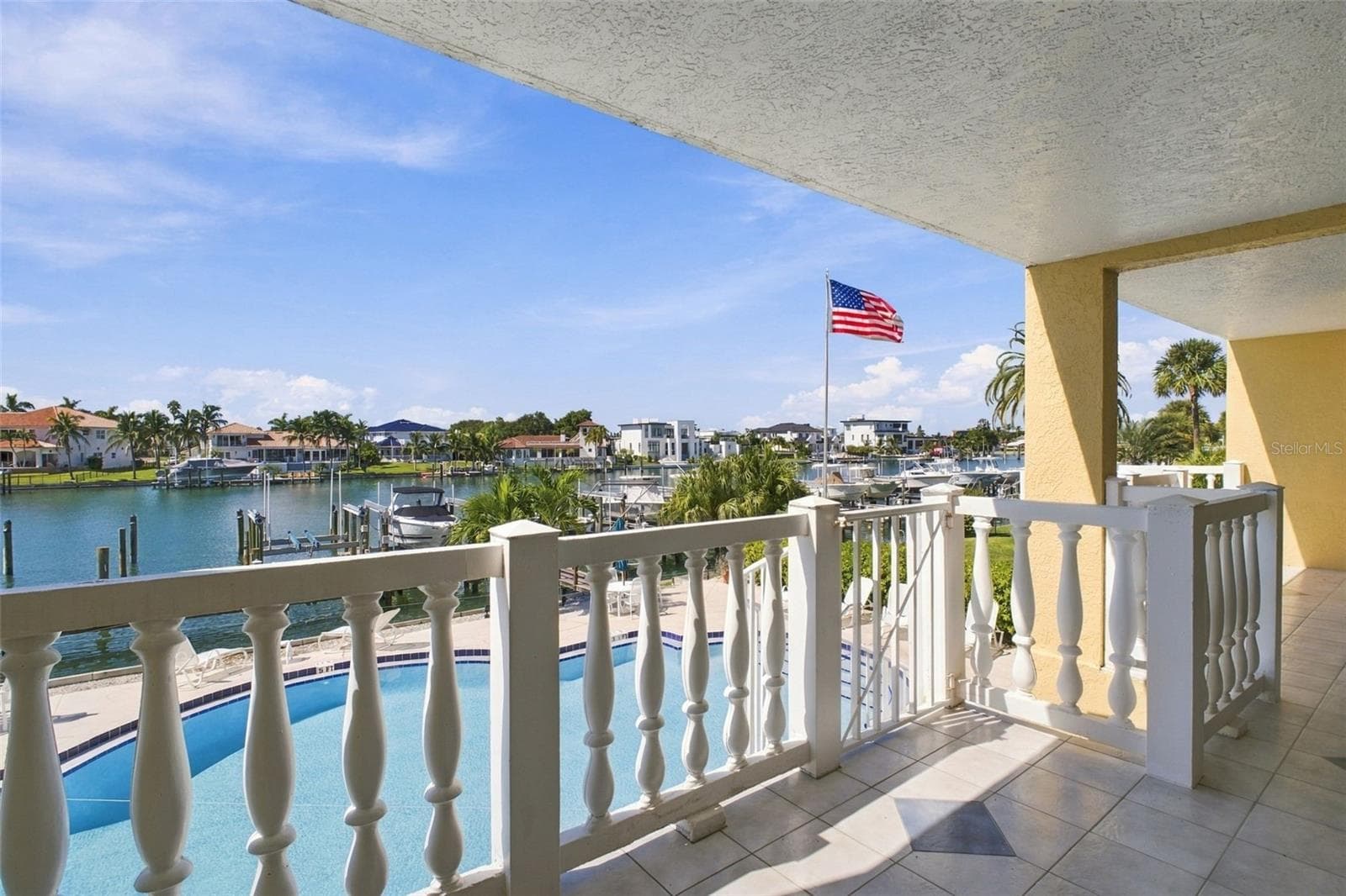 544 Pinellas Bayway S F8 photo 06