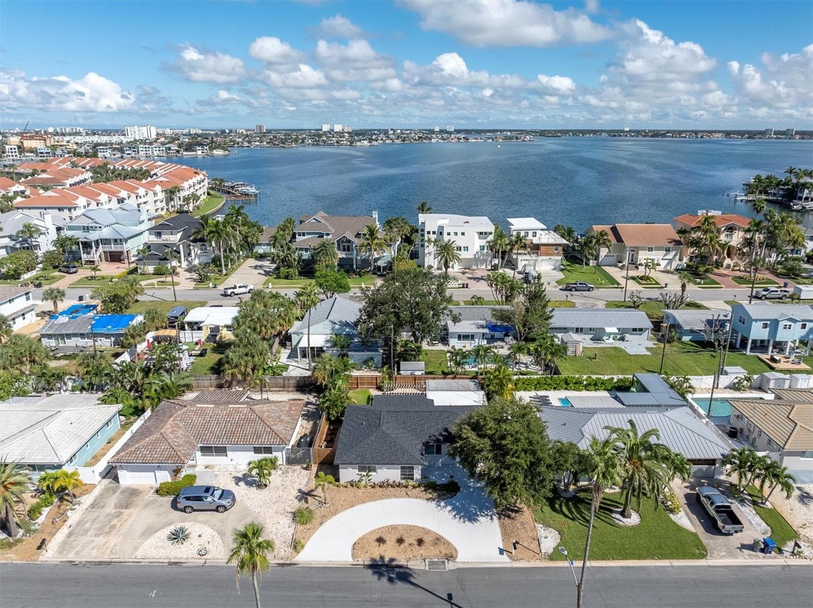 197 Lido Drive photo 04