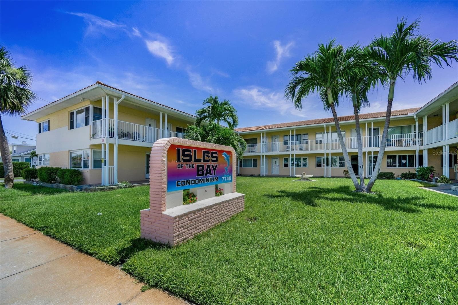 7740 Boca Ciega Drive 204 photo 05