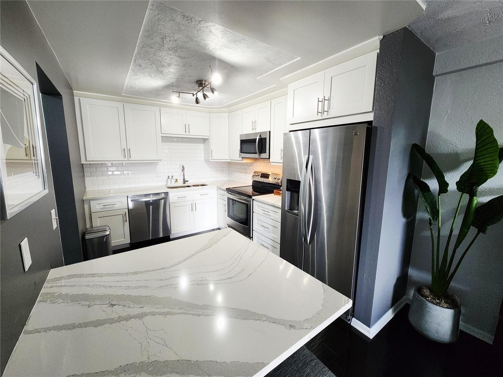 4651 1st Street NE 306 photo 04