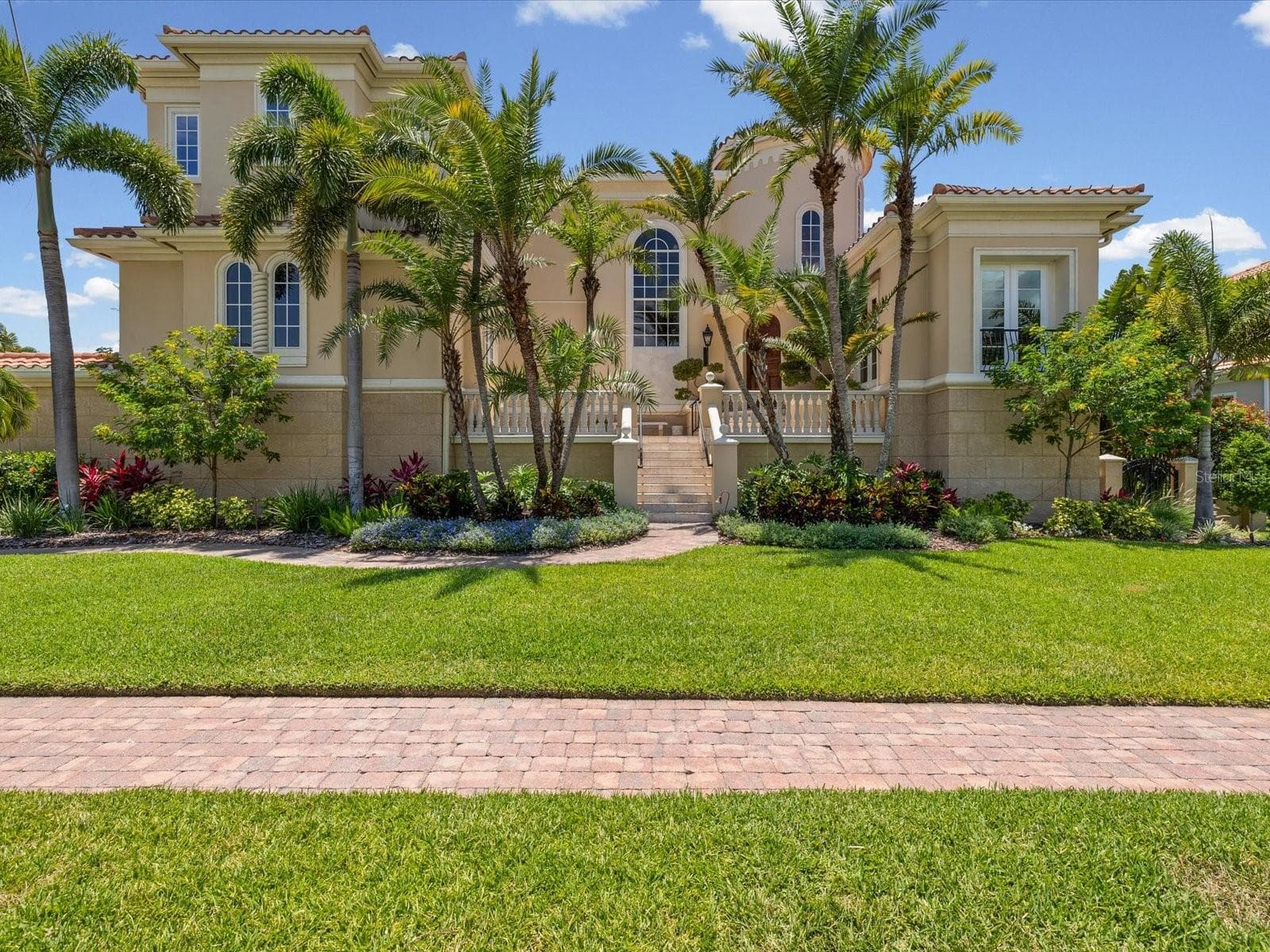 6224 Pasadena Point Boulevard photo 04