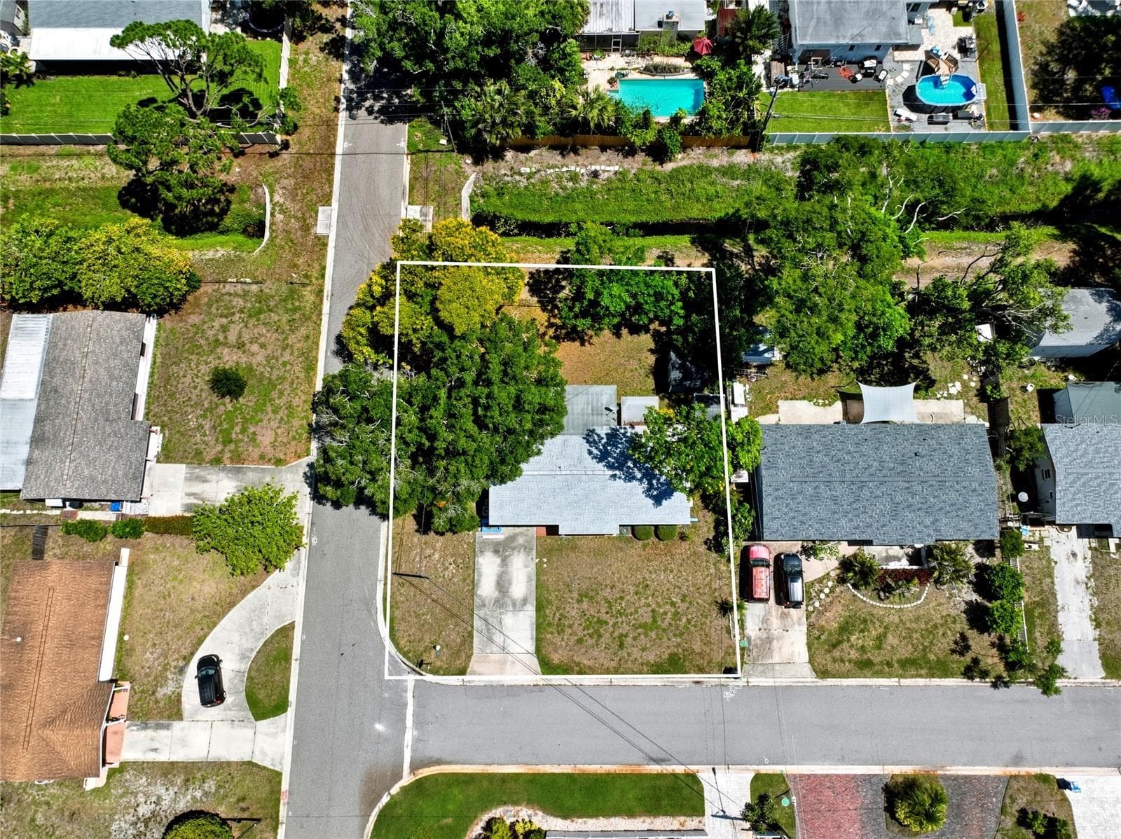 5697 33rd Avenue N photo 04