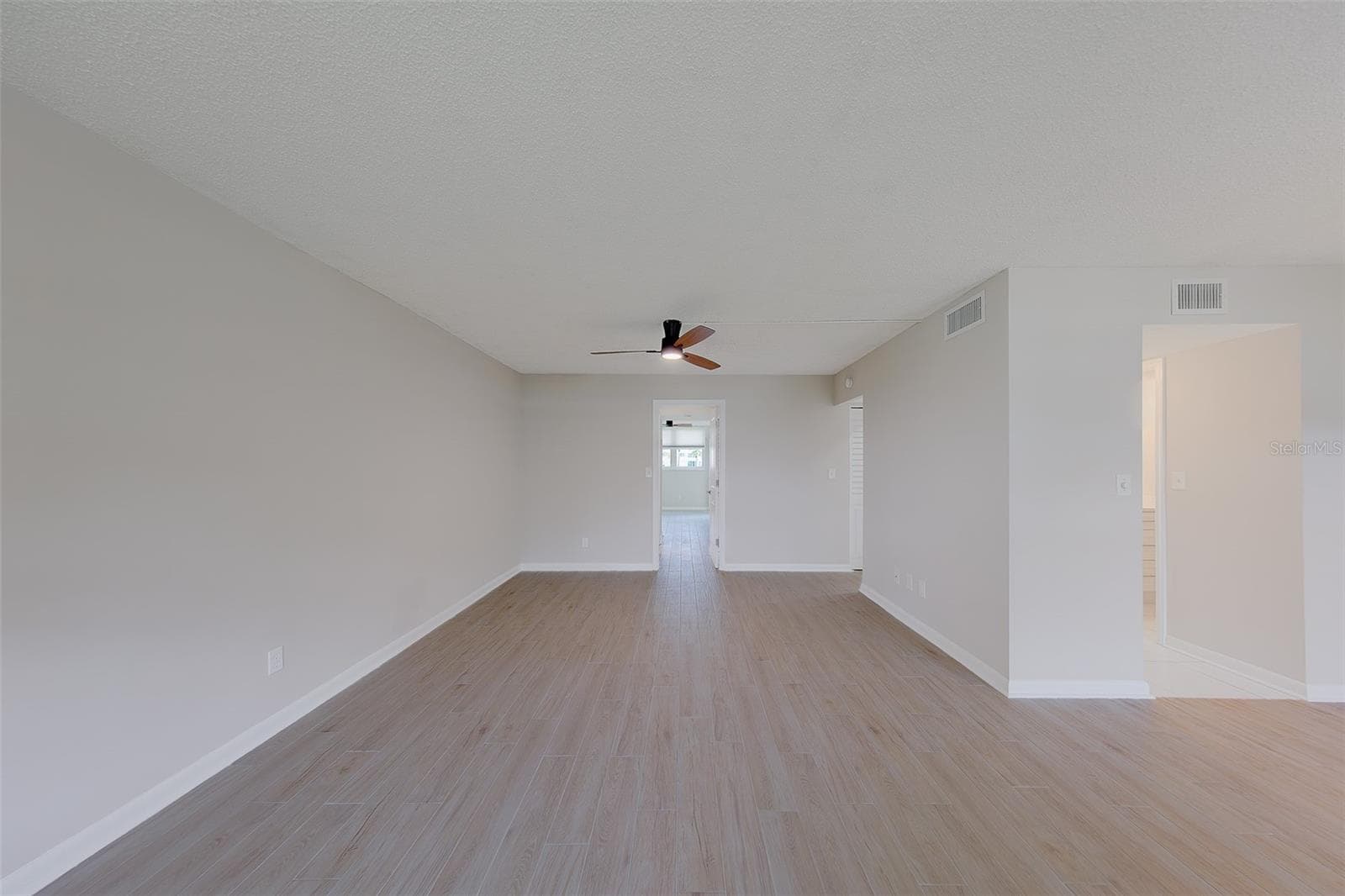 4715 Bay Street NE 132 photo 06