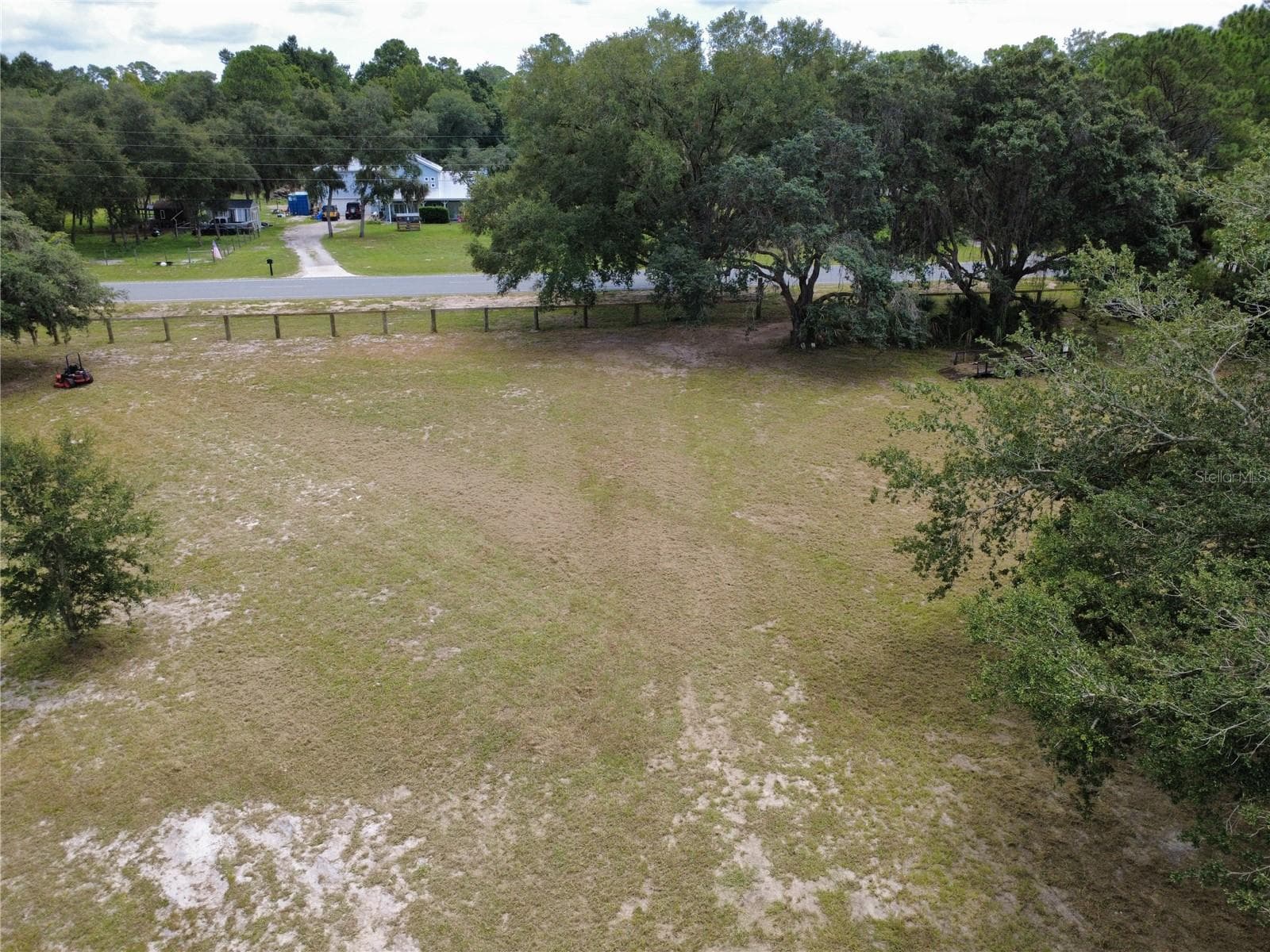 38045 County Road 439 photo 07