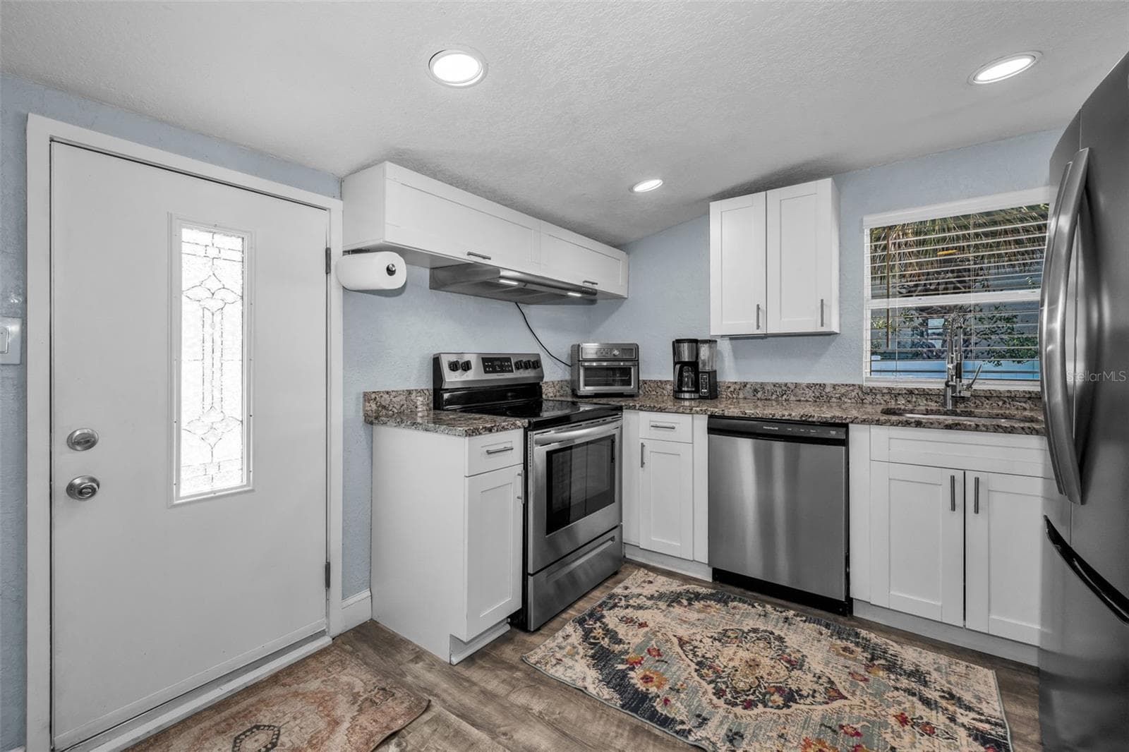 504 70th Avenue photo 03
