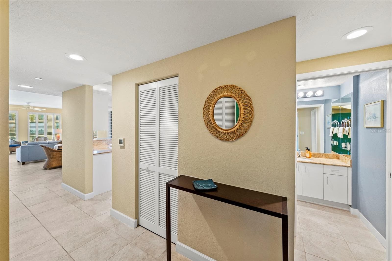 4780 Dolphin Cay Lane S 109 photo 05