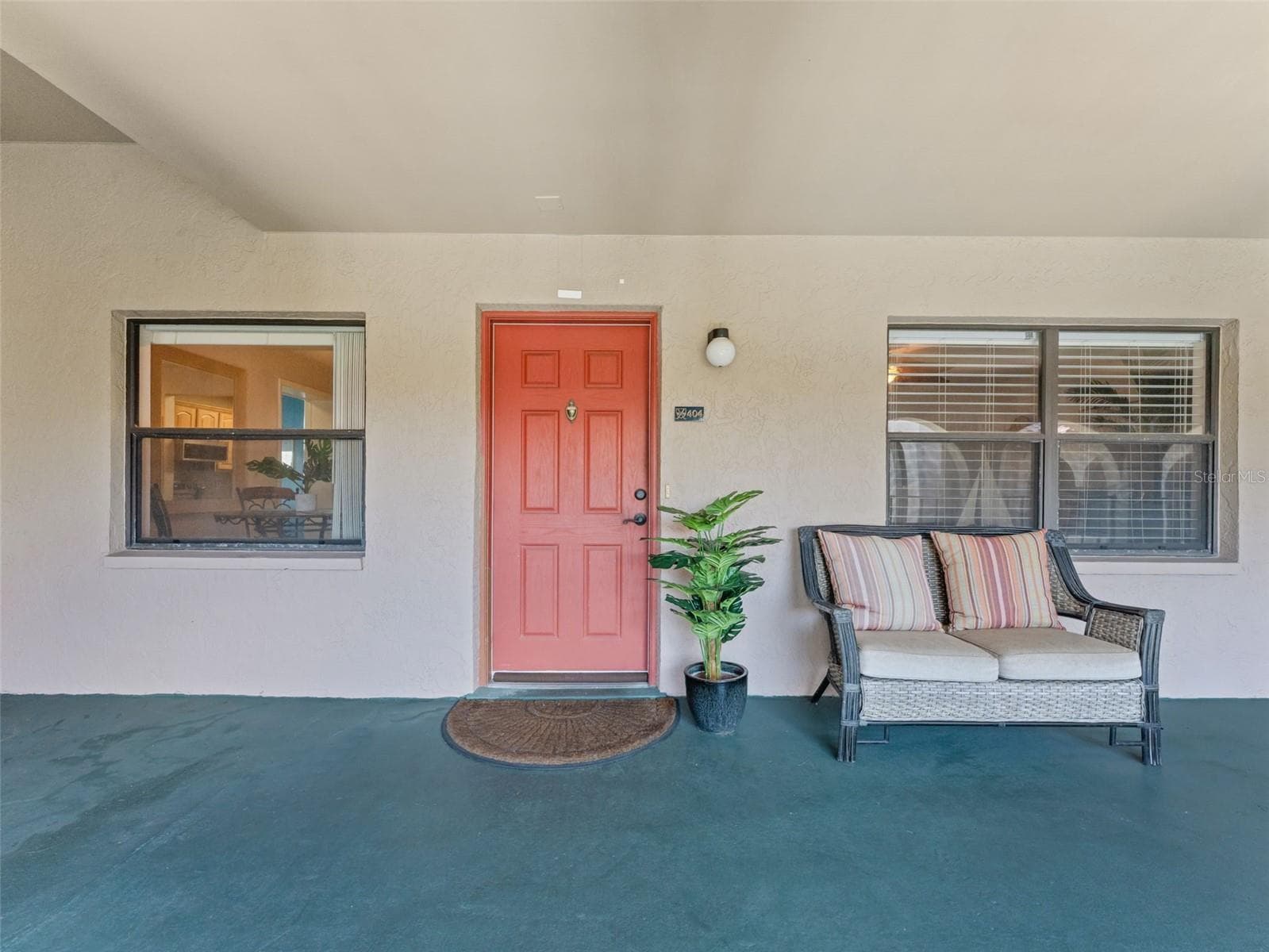 6150 Gulfport Blvd 404 photo 07