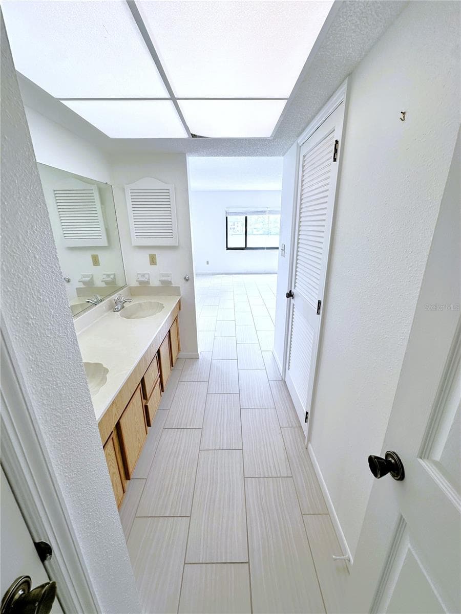 3111 Pass A Grille Way 109 photo 02
