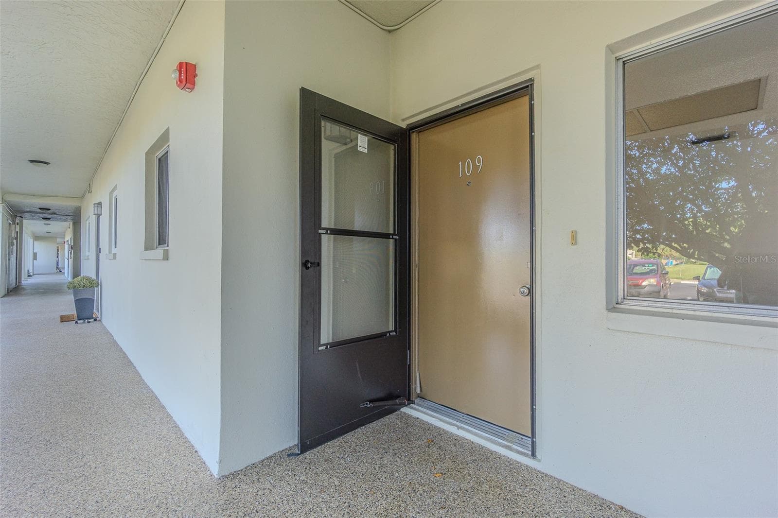 4595 Chancellor Street NE 109 photo 03