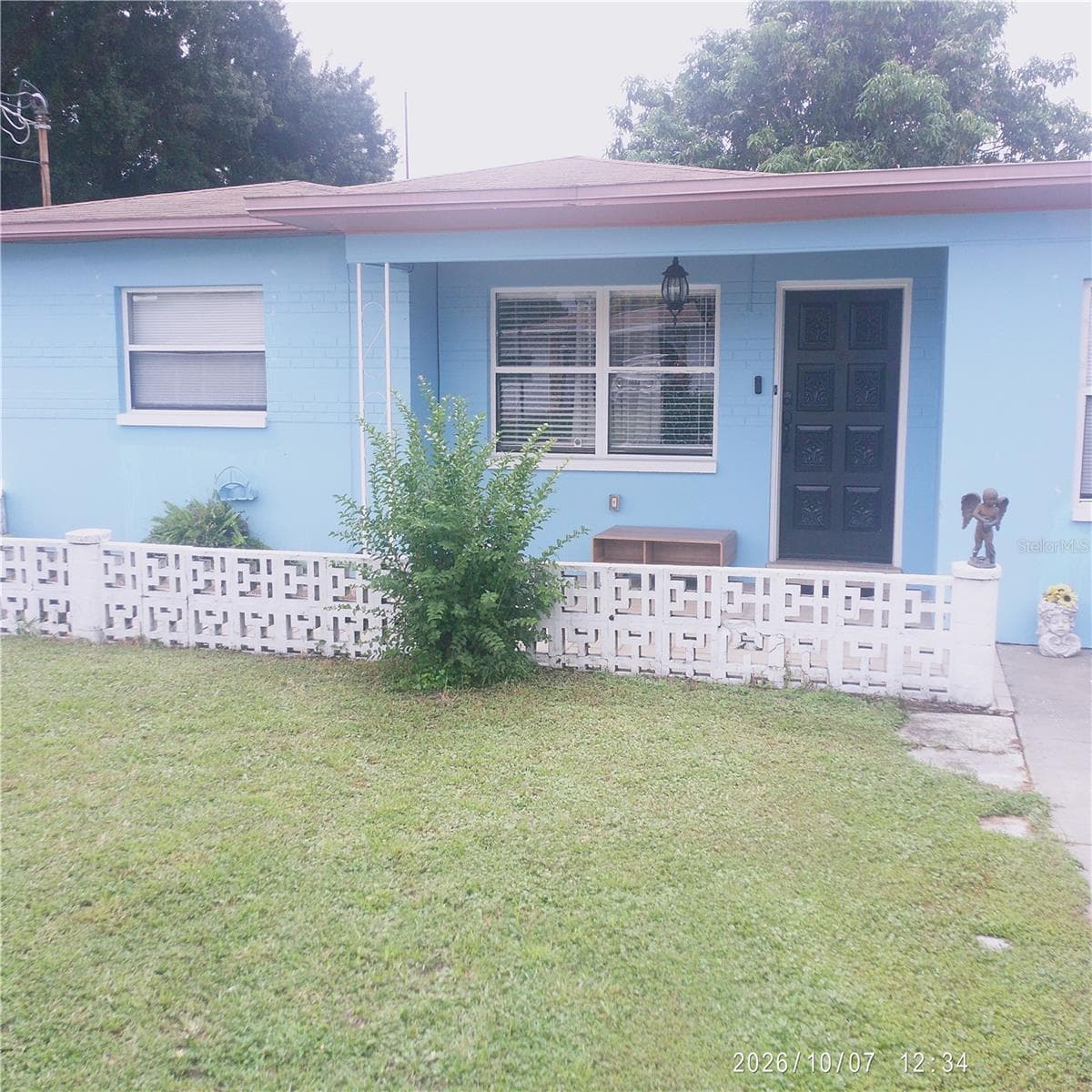 3410 W Cordelia Street photo 03