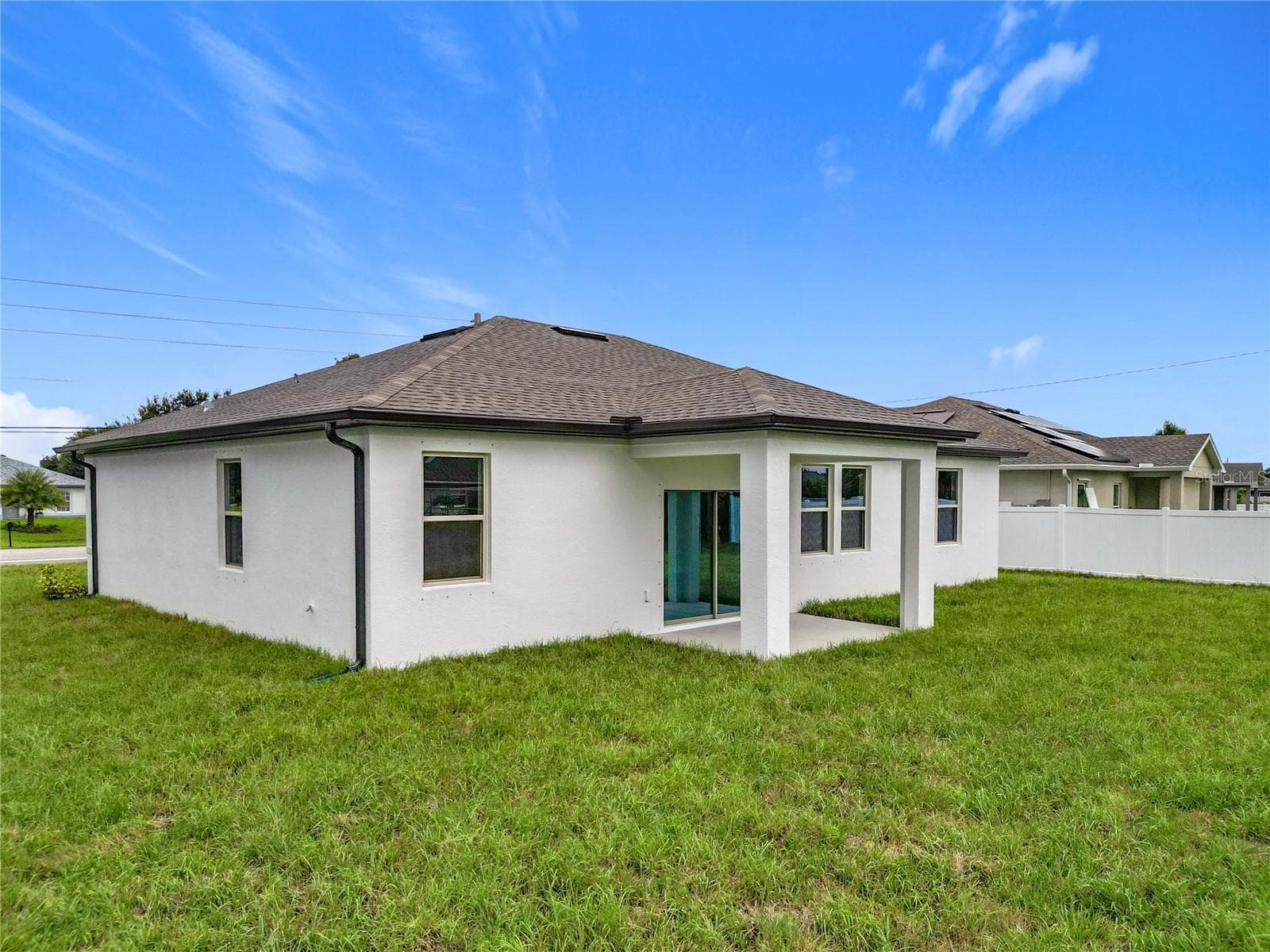 1211 S San Mateo Drive photo 06