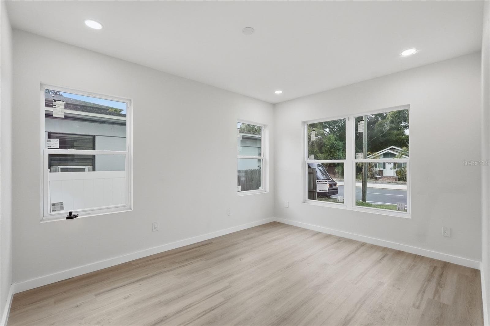 2144 5th Avenue N photo 06