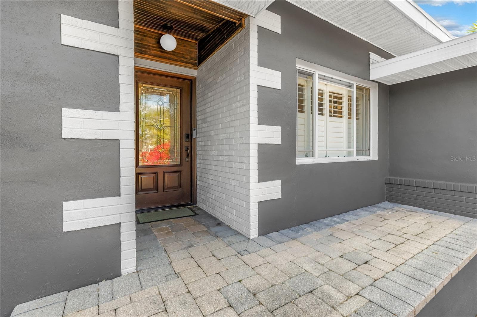 209 Bandera Way NE photo 07