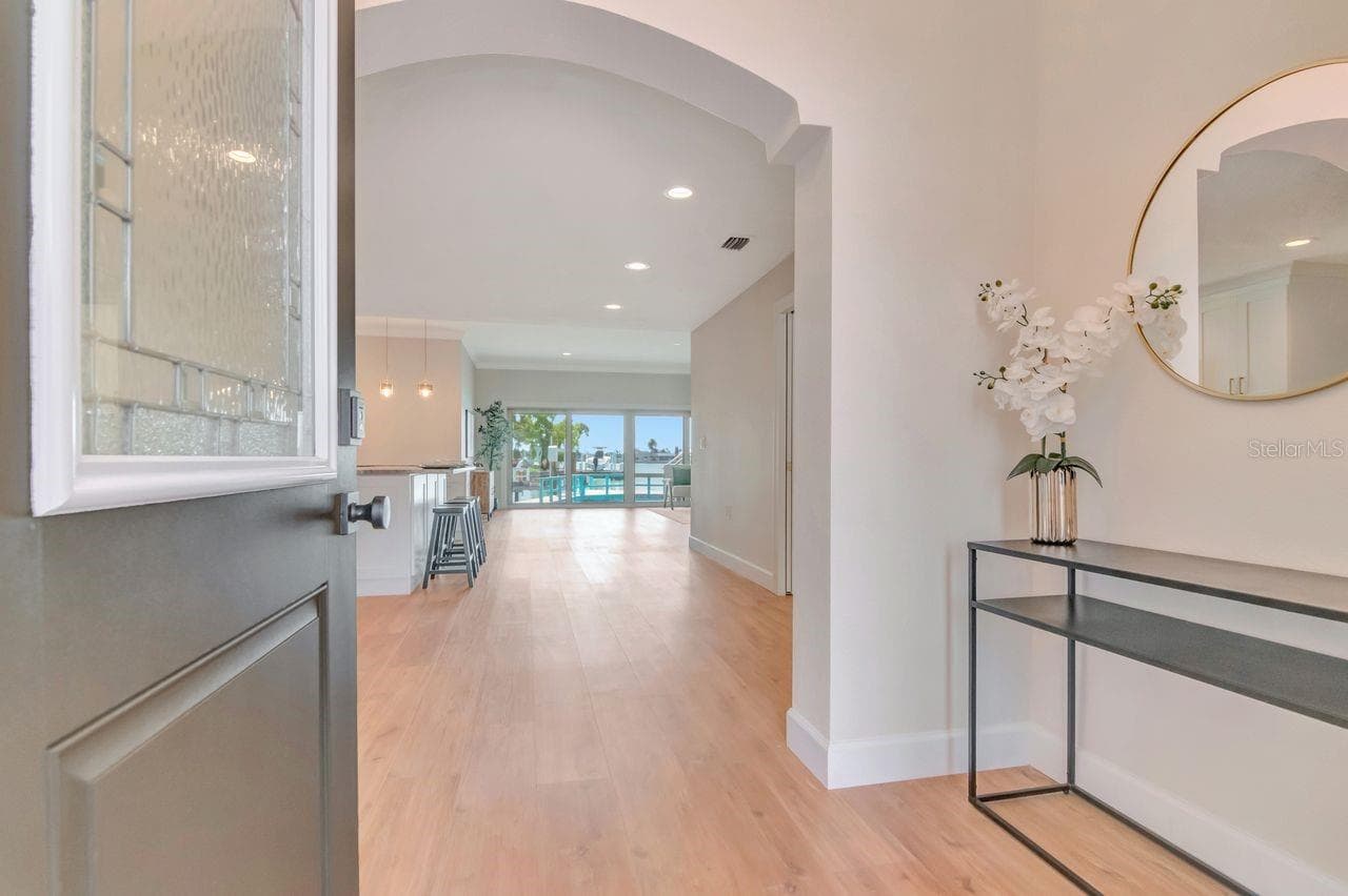 7025 Boca Ciega Drive photo 03
