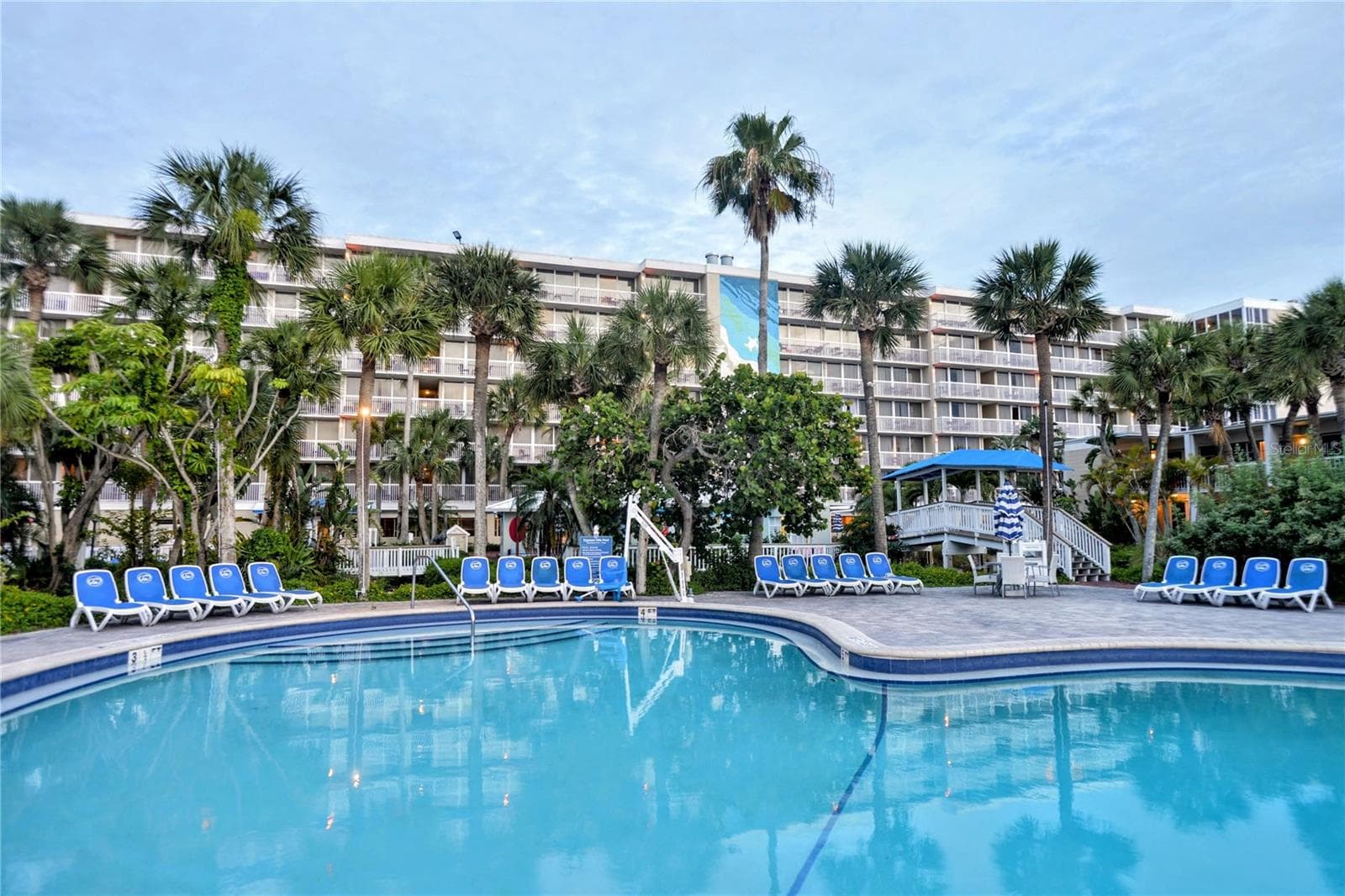 5500 Gulf Boulevard 6241 photo 02