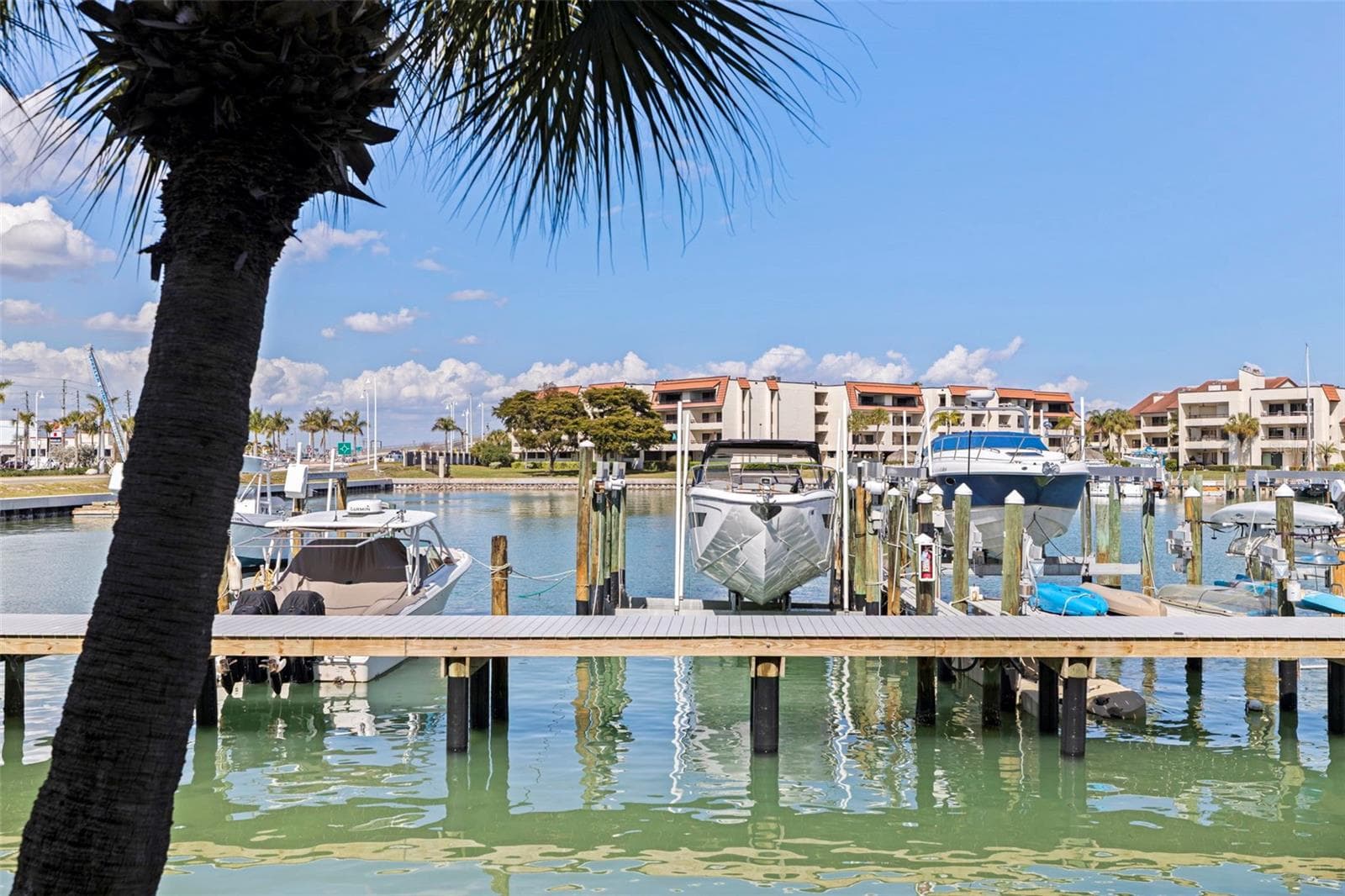 117 Yacht Club Lane photo 03