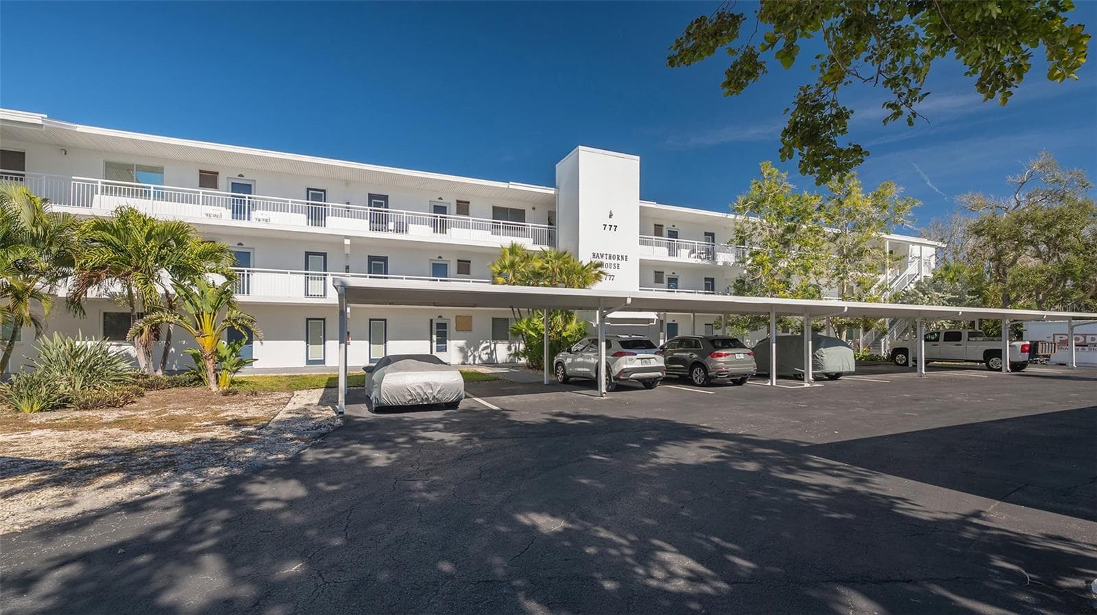 777 John Ringling Boulevard 24 photo 04