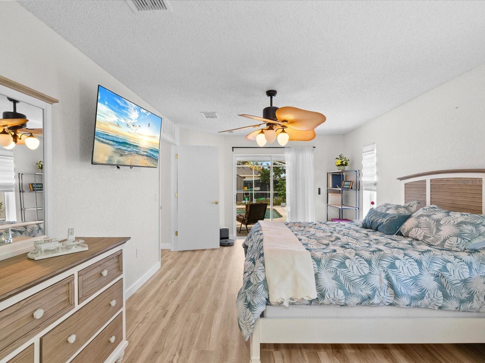 5733 Cactus Circle photo 05