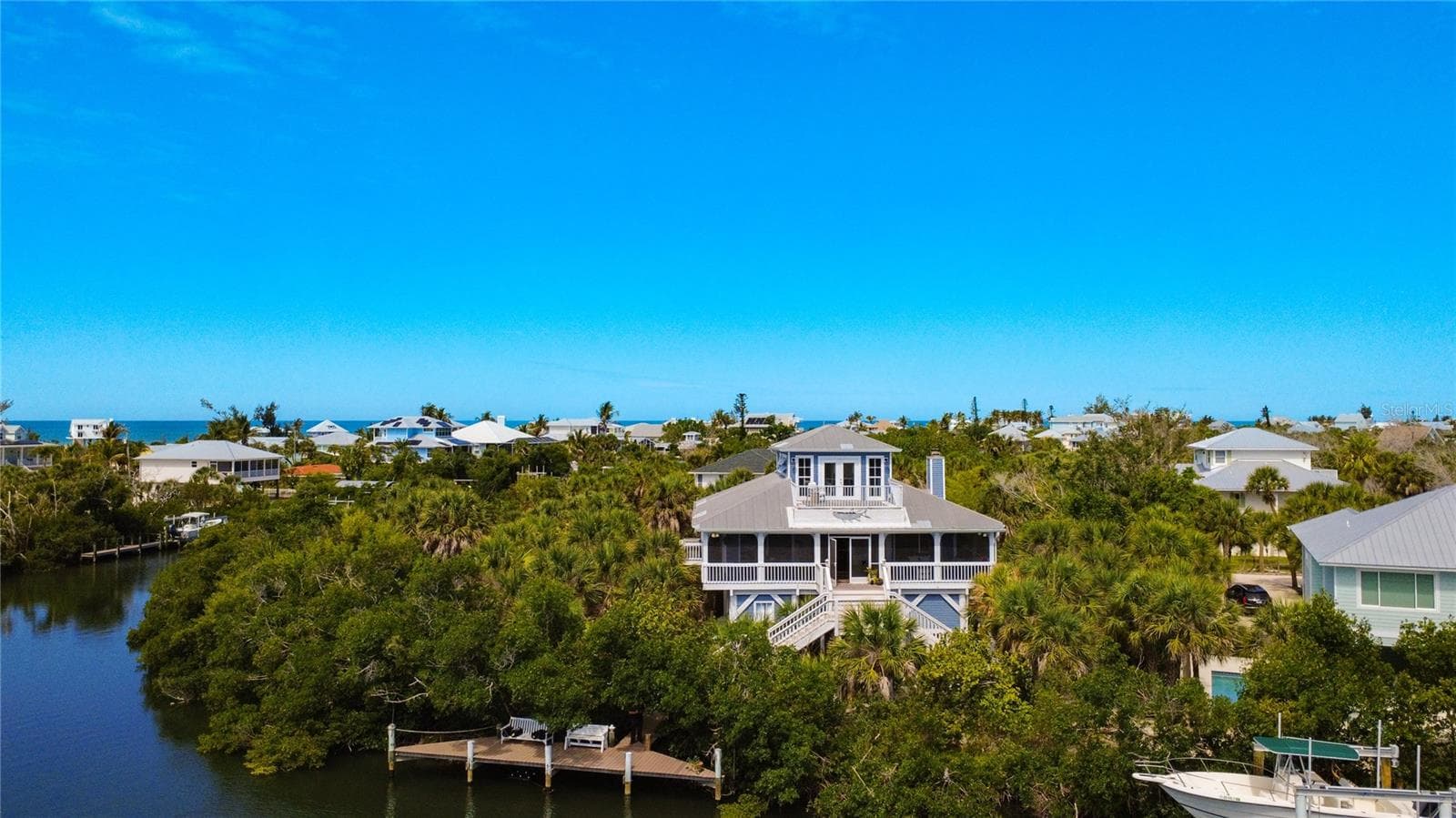 39 Bayshore Circle