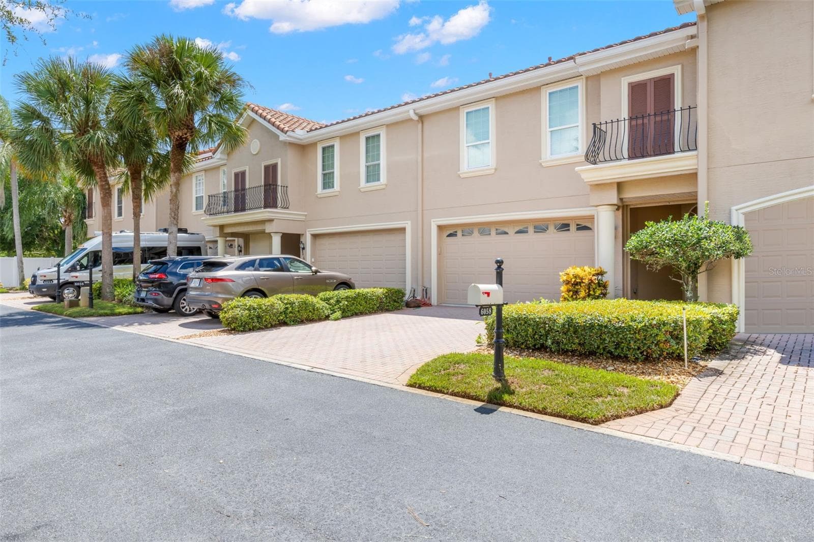 6058 Gulfport Boulevard S photo 03