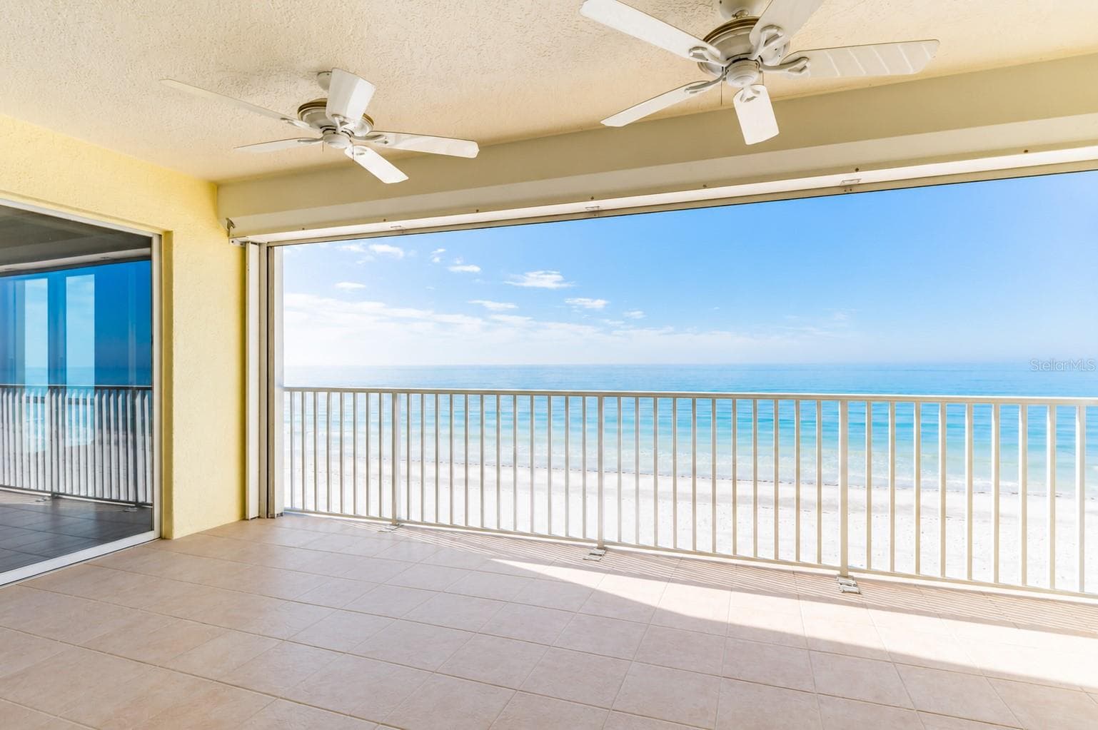 16750 Gulf Boulevard 414 photo 04