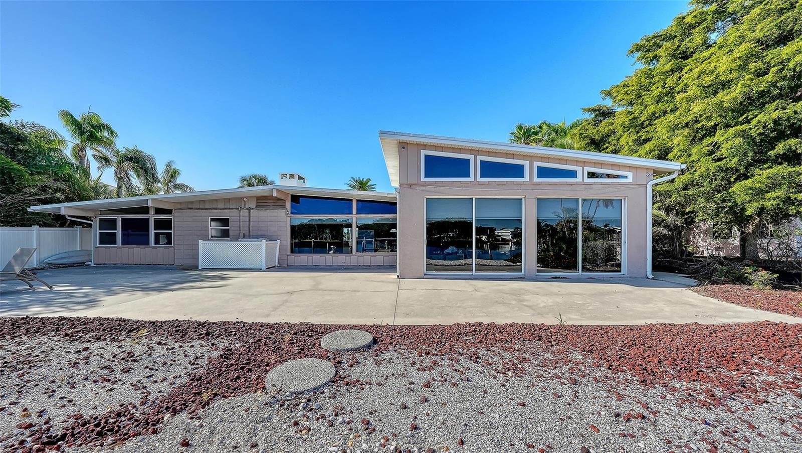 355 S Shore Drive photo 06