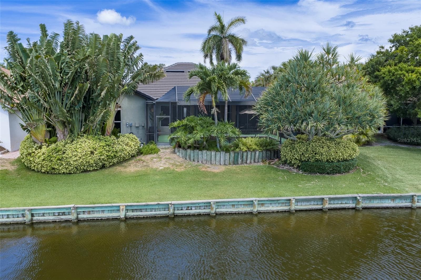 4834 Windmill Palm Terrace NE photo 05