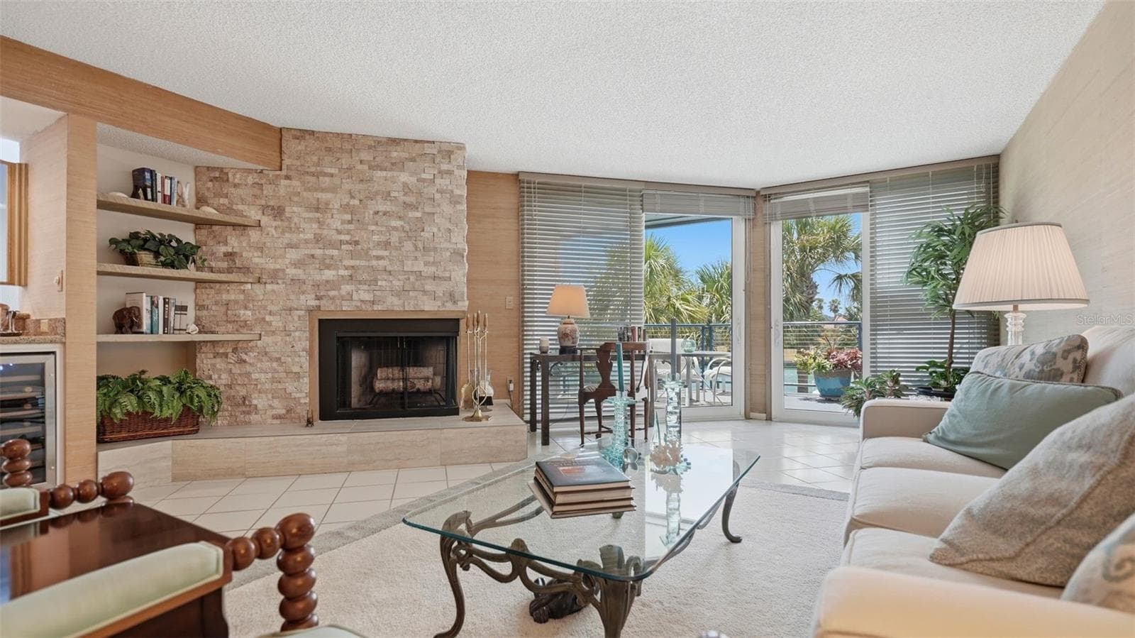 910 Pinellas Bayway S 201 photo 03