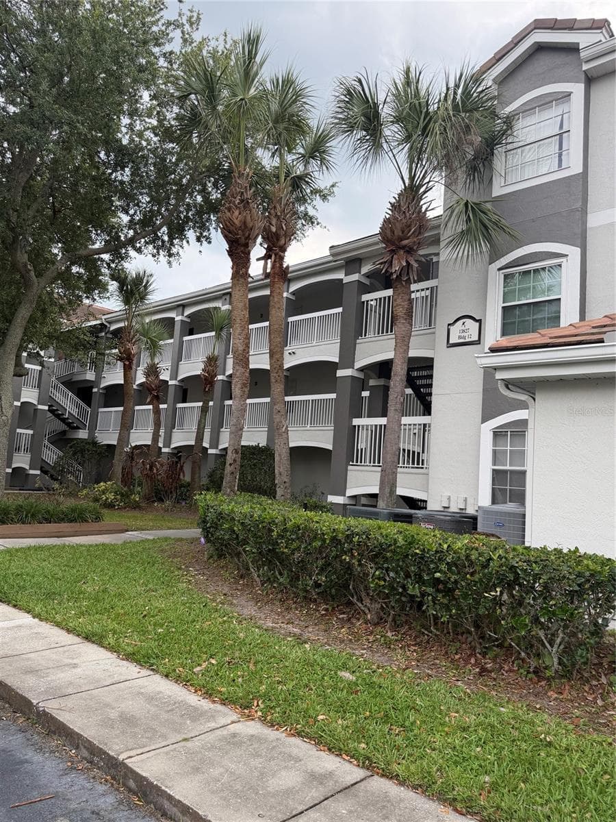 13827 Fairway Island Drive 1228 photo 03