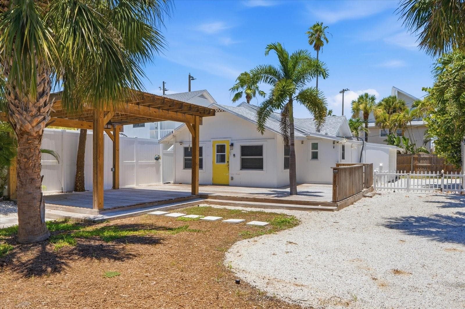 107 14th Avenue photo 04