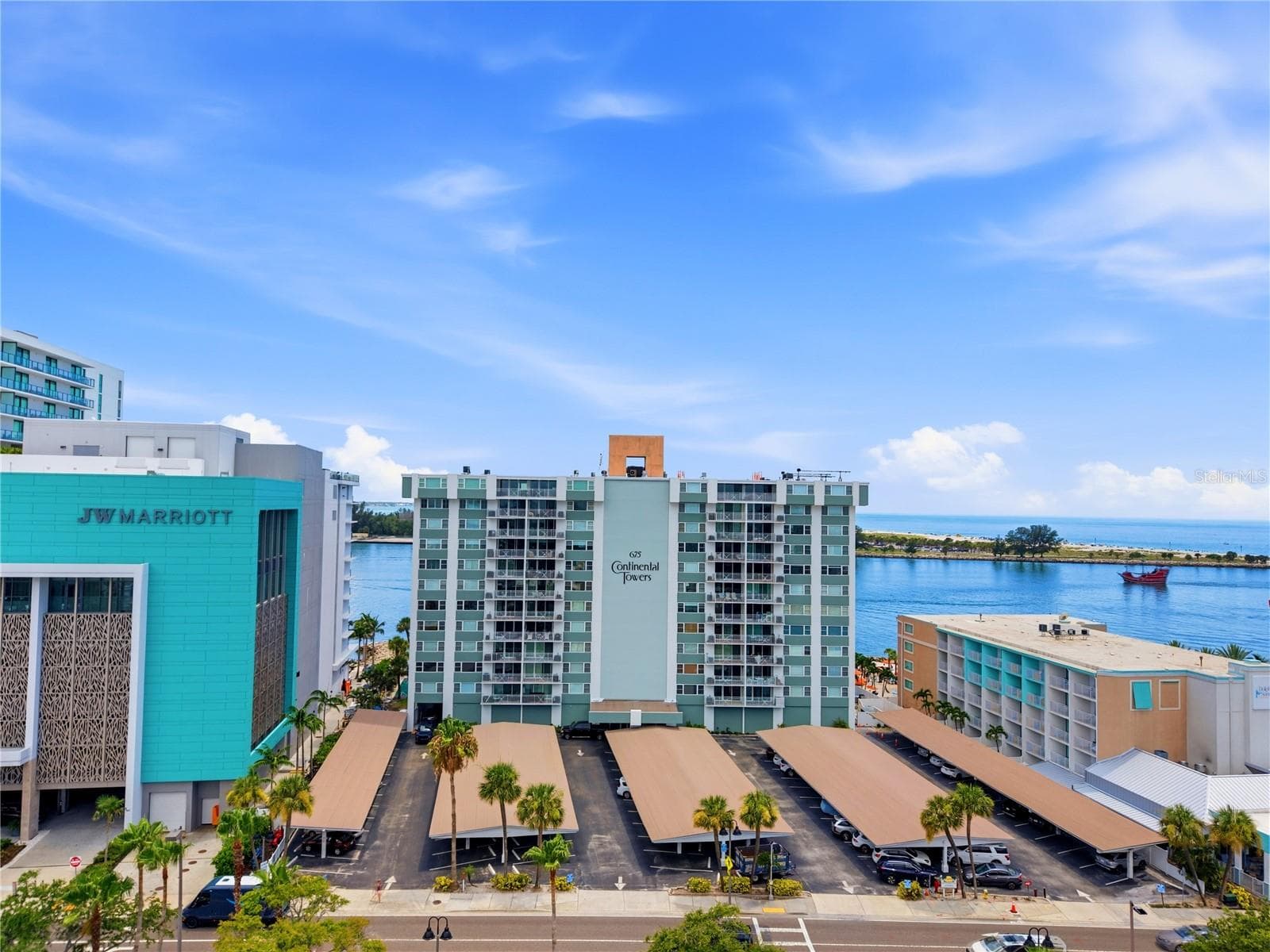 675 S Gulfview Boulevard 206