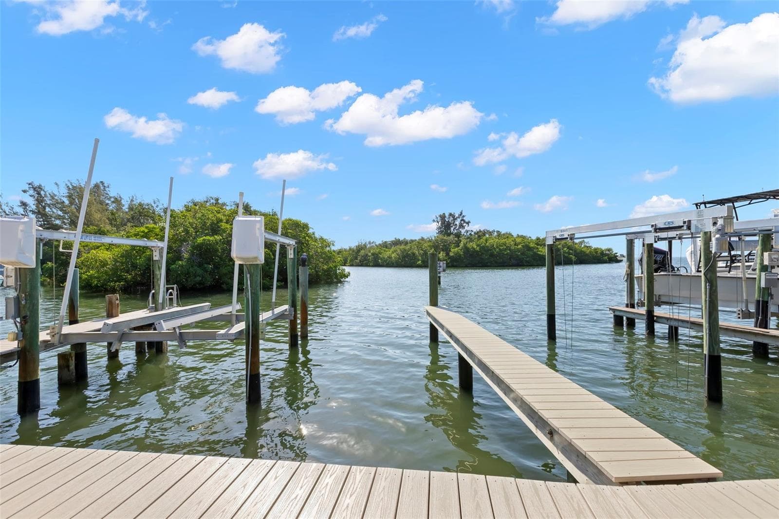 1375 Pinellas Bayway S 25 photo 02