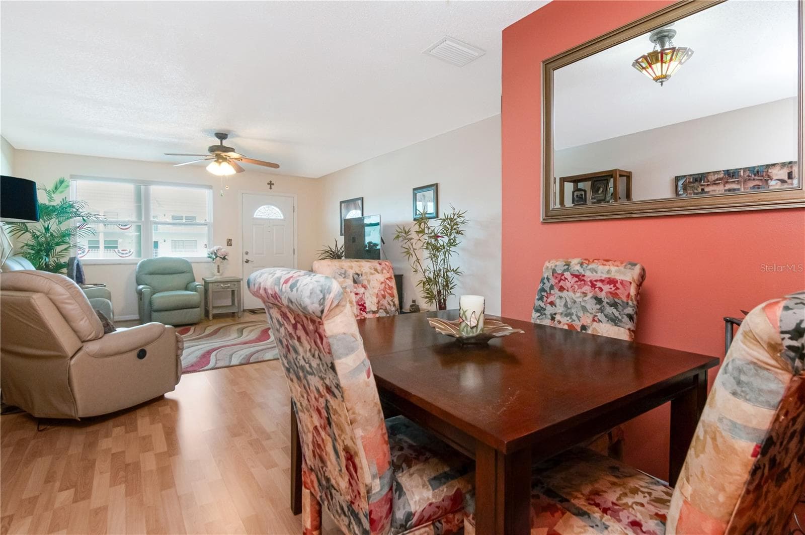 5935 30 Avenue S 206 photo 05
