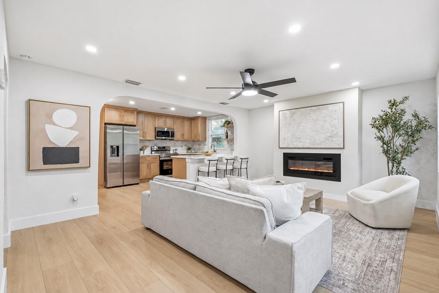4750 Emerson Avenue S photo 03