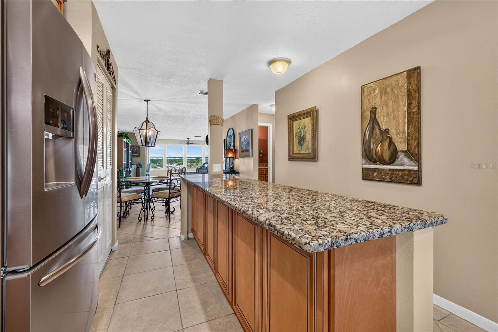6075 Shore Boulevard S 512 photo 07