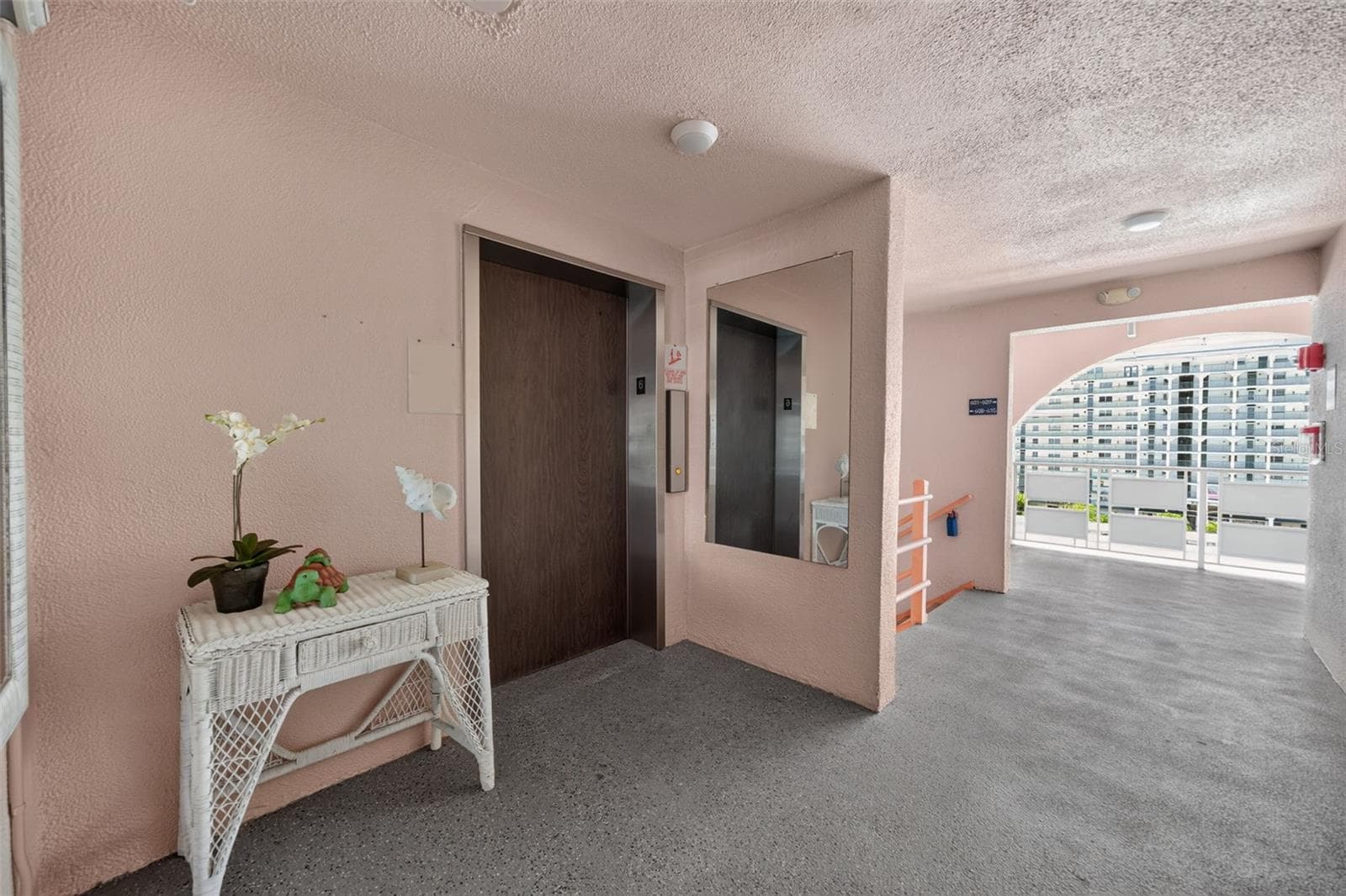 6025 Shore Boulevard S 602 photo 06