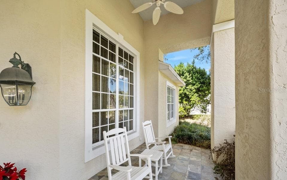 6 Broadwater Drive photo 02