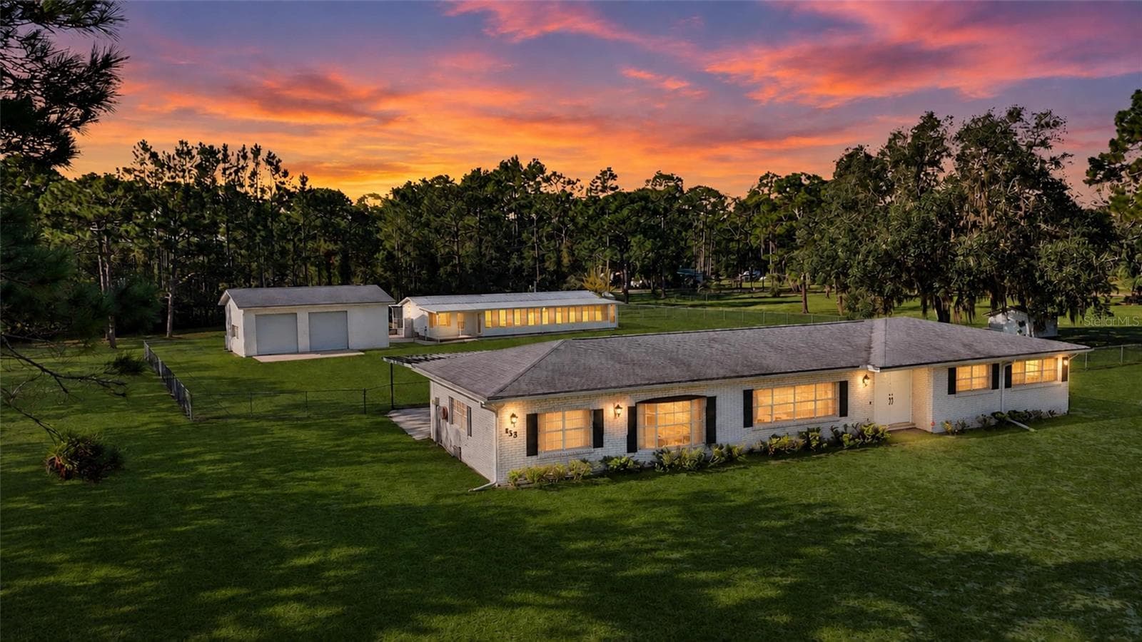 133 Moores Trail