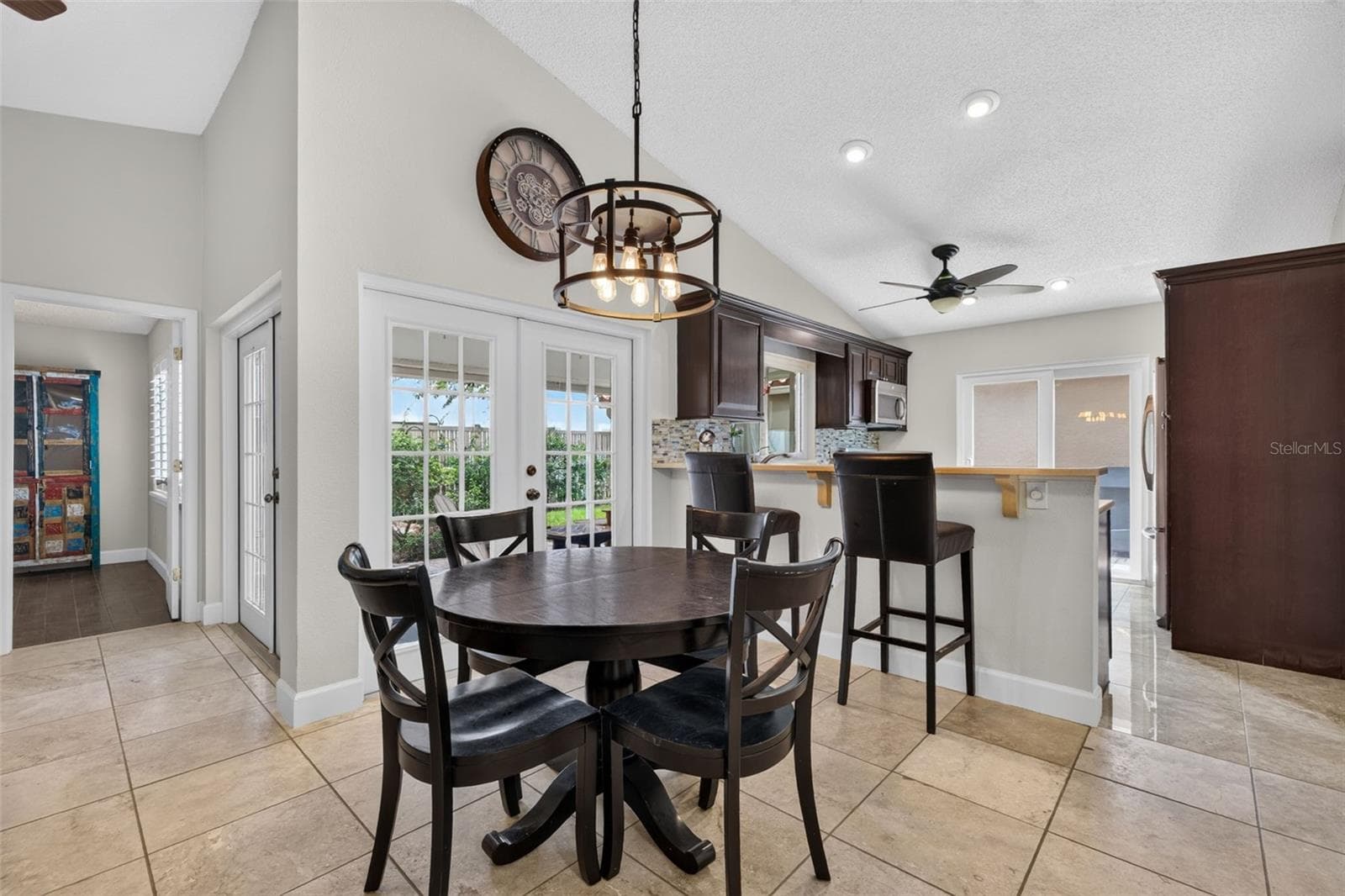 495 St Tropez Circle NE photo 07