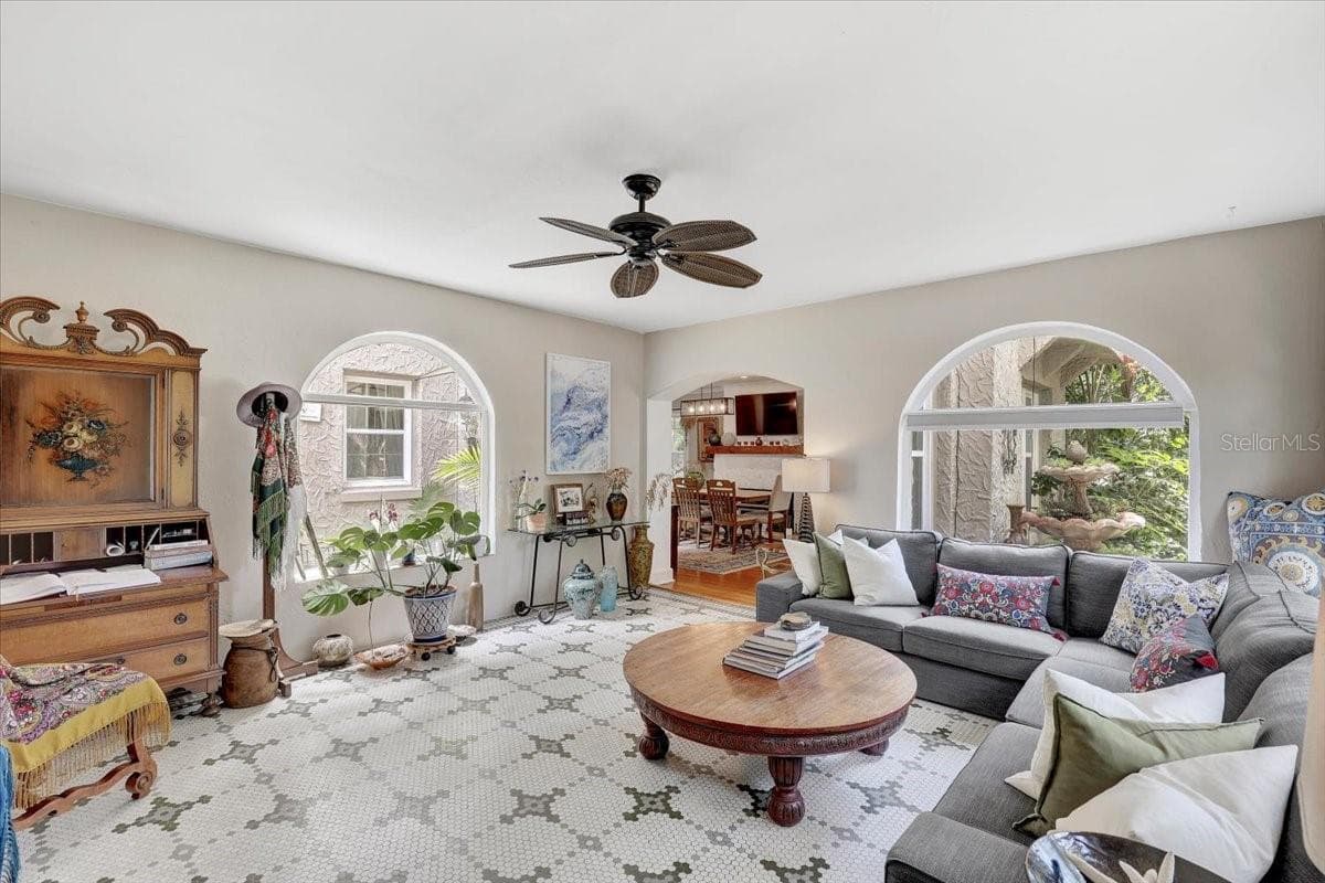 325 49th Street N photo 05
