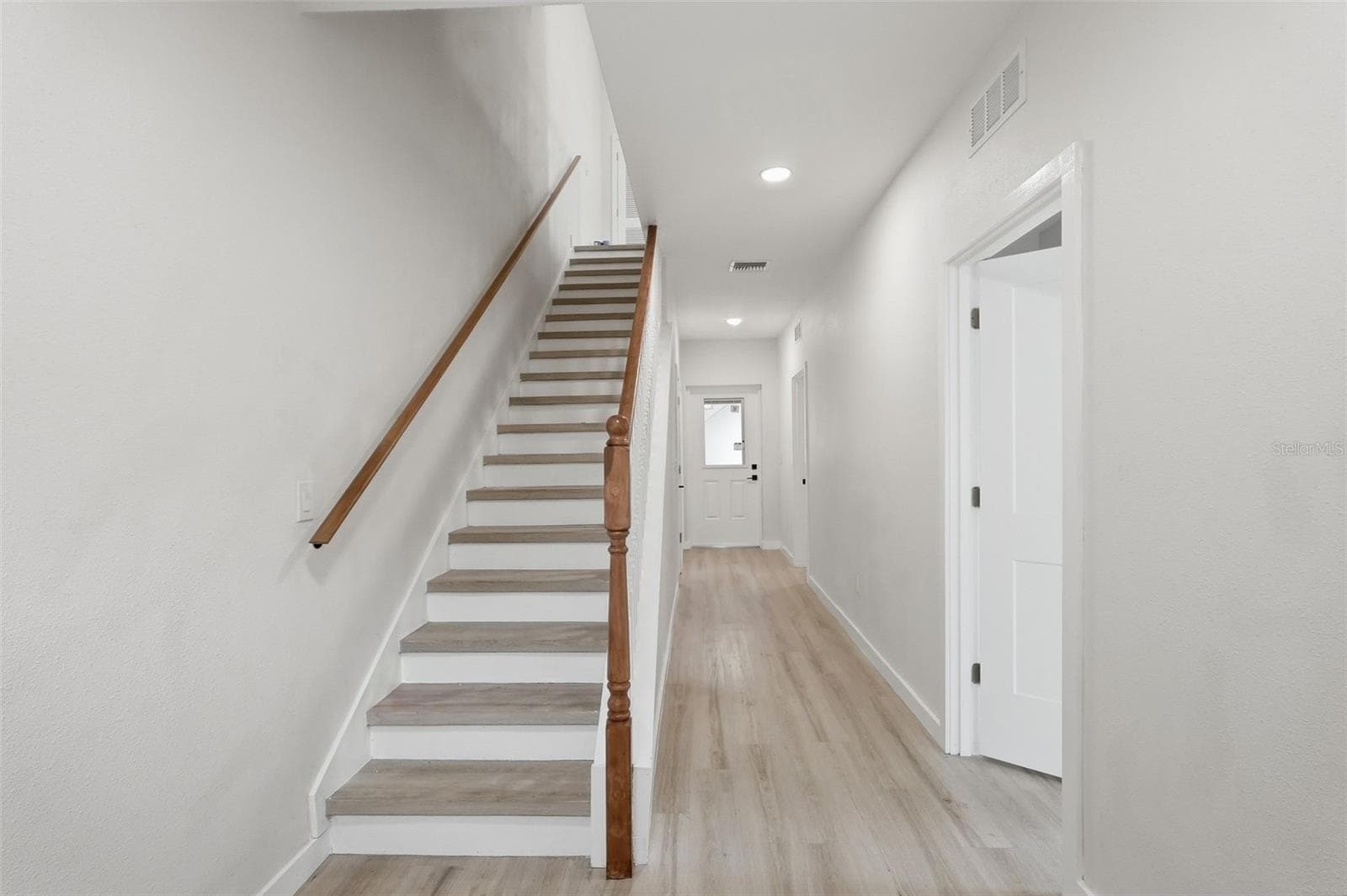 2144 5th Avenue N photo 04