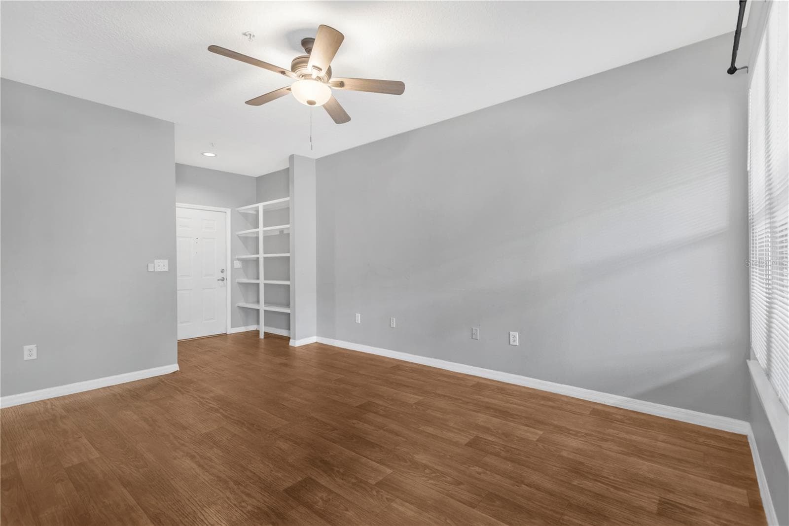 1810 E Palm Ave 6204 photo 05
