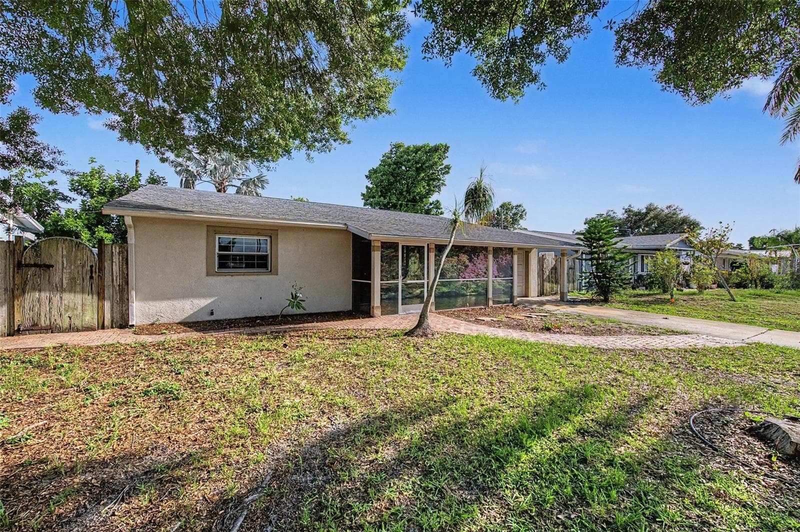 5580 58th Avenue N photo 02